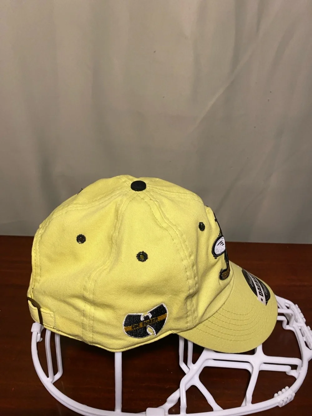 WU Tang The Swarm 1998 Headgear Classic Embroidered  Bee Logo Dad Hat Yellow O/S